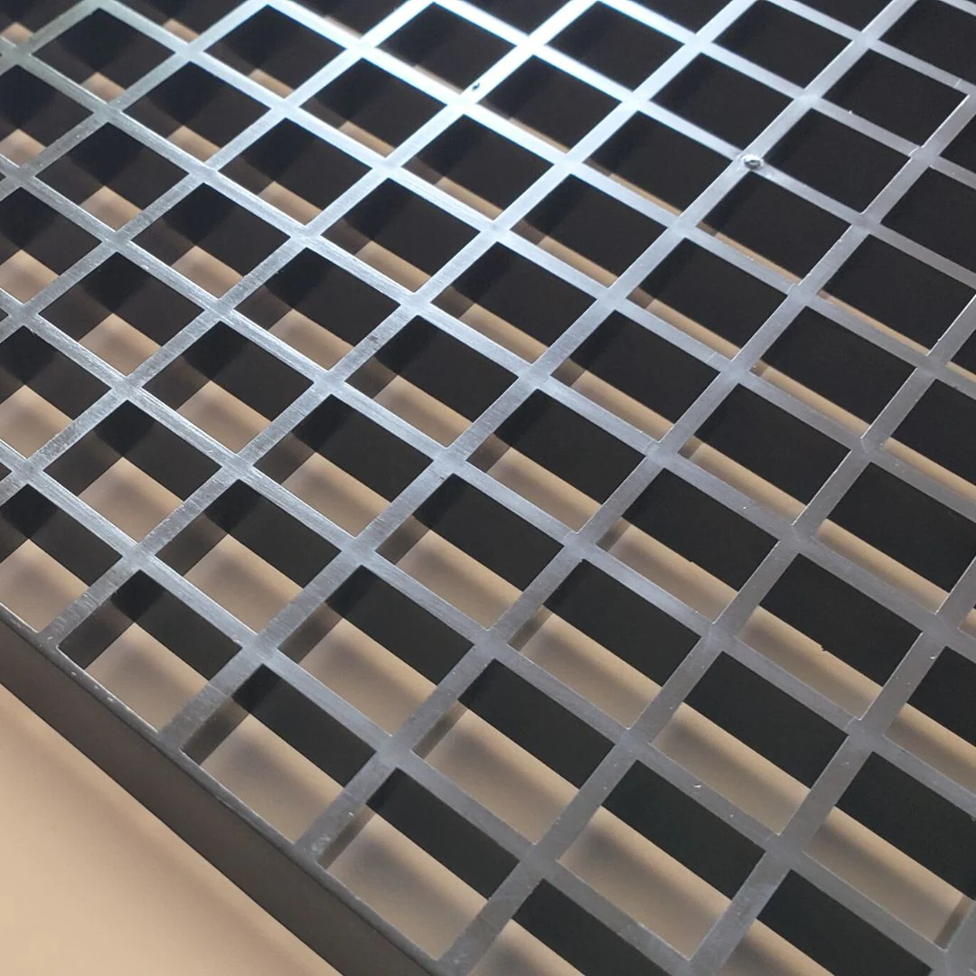NF Plastic eggcrate filter grilles White/Black (120 x 60cm) - Image 5
